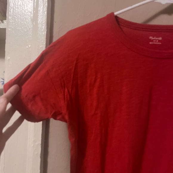 🍭 3/$10 Madewell • red whisper cotton crewneck tshirt - Picture 4 of 8